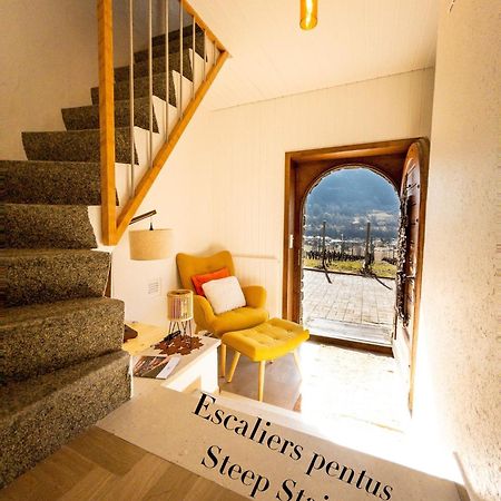 Castel De Daval Bed & Breakfast Sierre Dış mekan fotoğraf